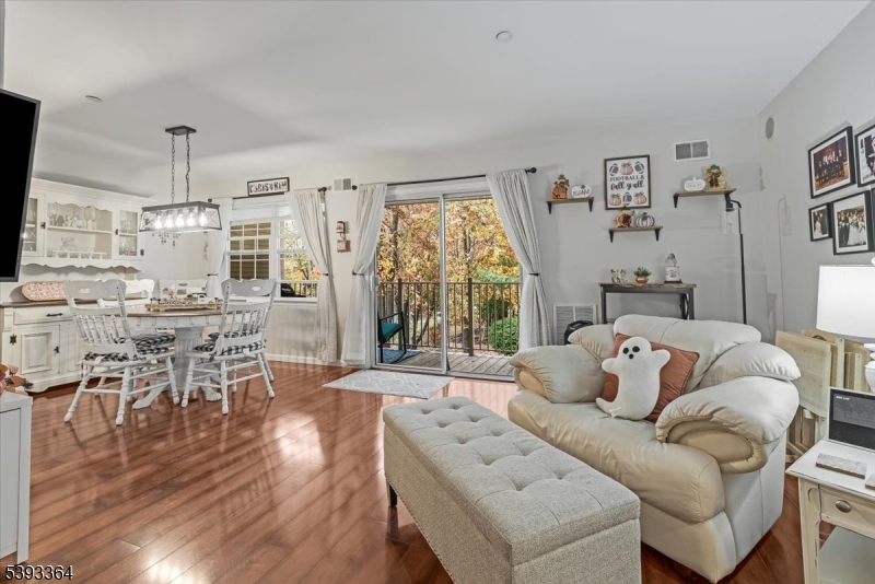 Seasons Glen - Residential