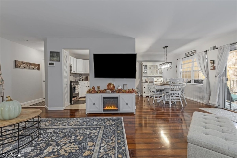 Seasons Glen - Residential