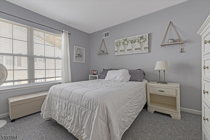 Seasons Glen - Residential