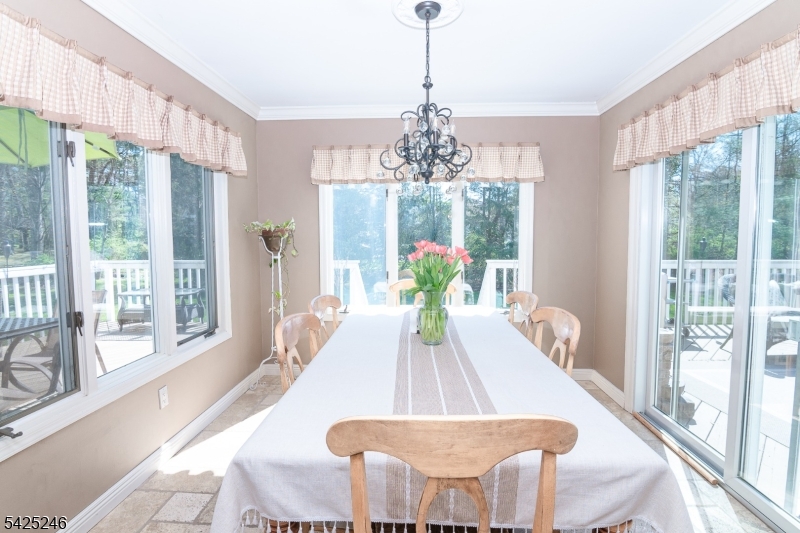 Colonial Oaks - Residential