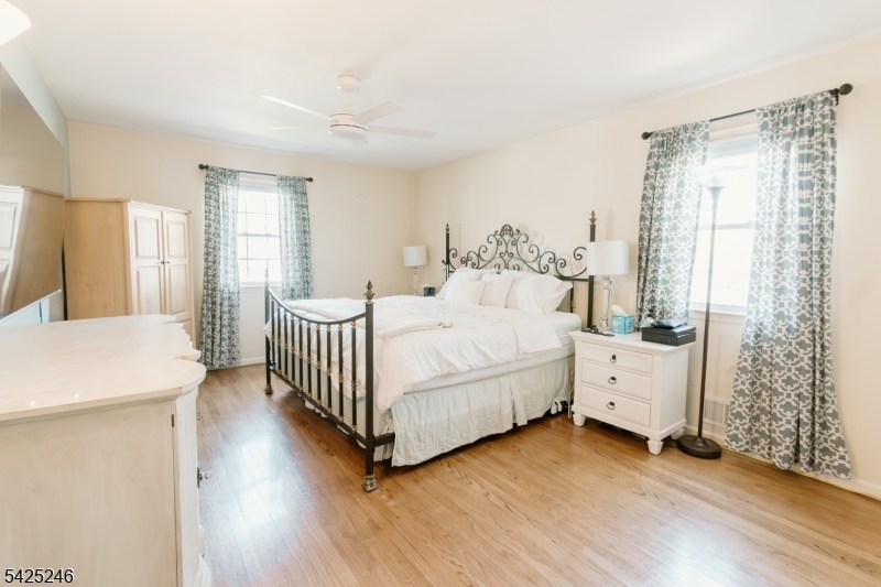 Colonial Oaks - Residential