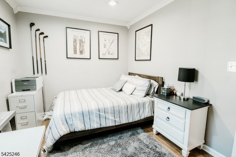 Colonial Oaks - Residential