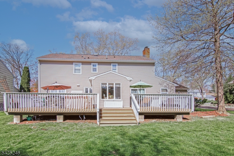 Colonial Oaks - Residential