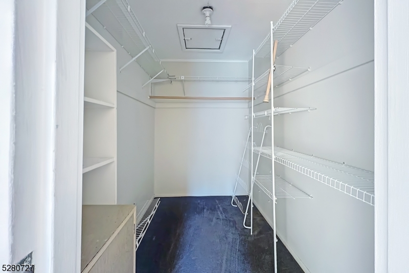 Cedarbrook - Residential