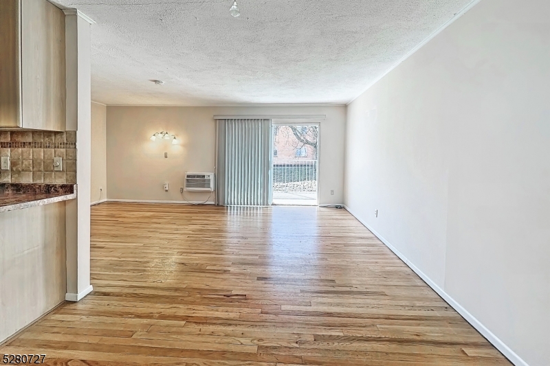 Cedarbrook - Residential