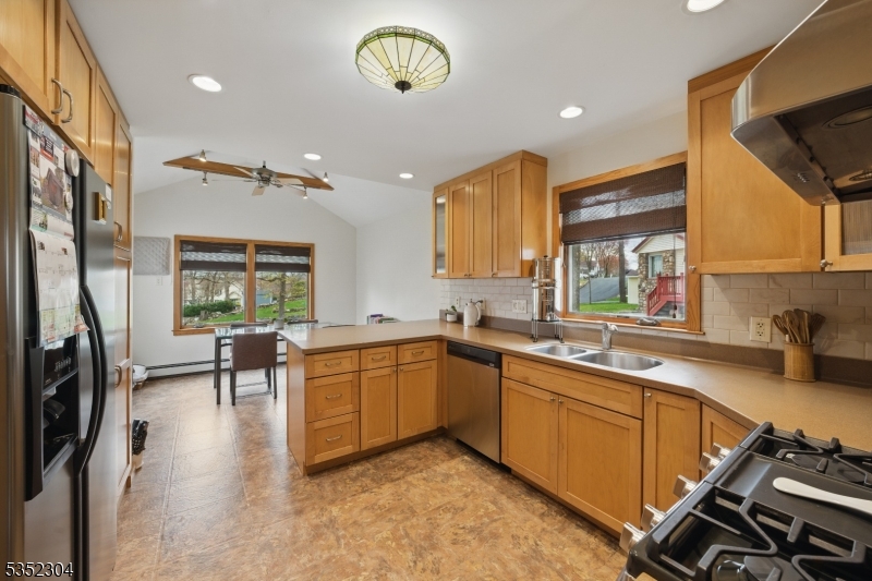 Rock Ridge - Residential