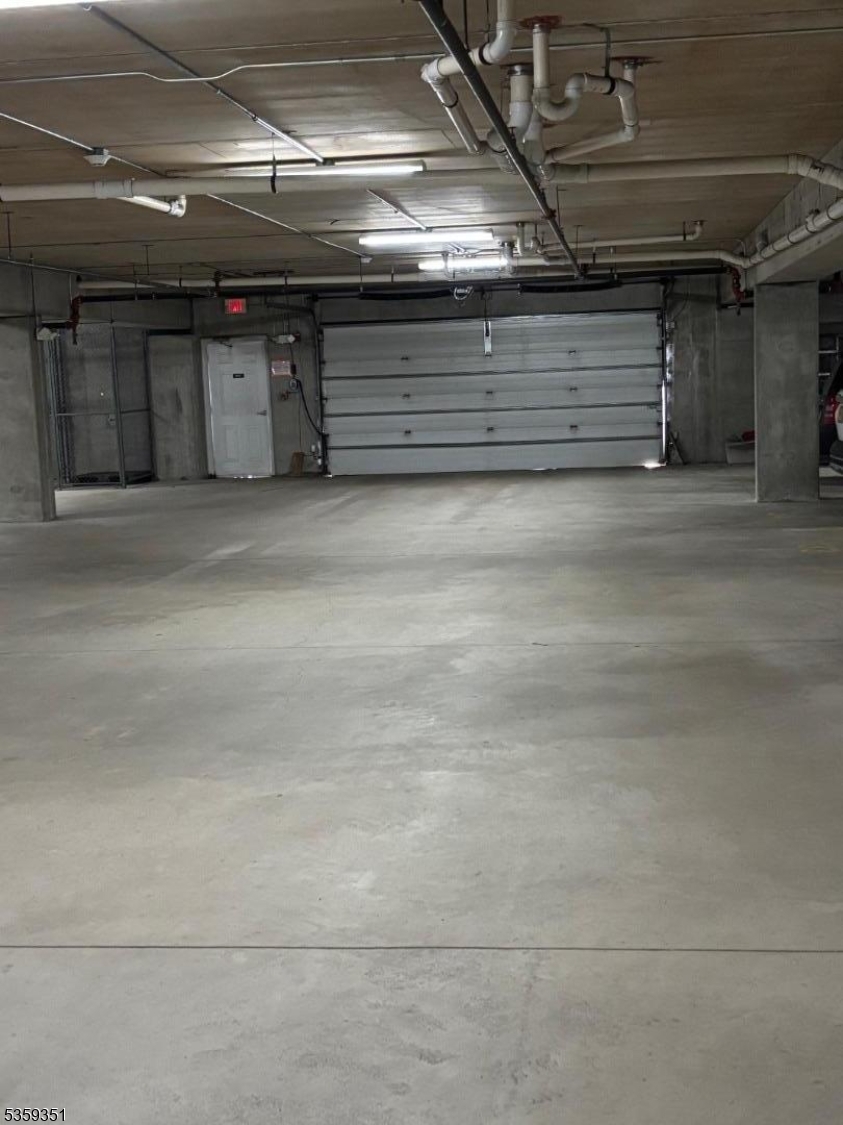 Brookfield Glen - Residential Lease