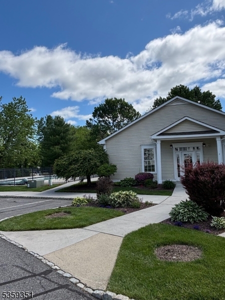 Brookfield Glen - Residential Lease