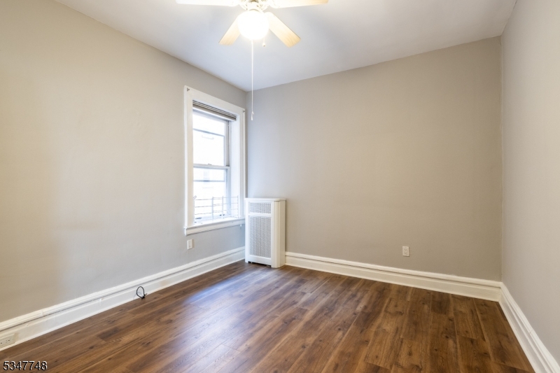 Montclair Twp., New Jersey 07042, United States, 2 Bedrooms Bedrooms, ,1 BathroomBathrooms,Residential,Active,99728