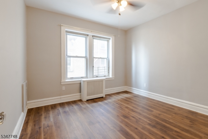 Montclair Twp., New Jersey 07042, United States, 2 Bedrooms Bedrooms, ,1 BathroomBathrooms,Residential,Active,99728