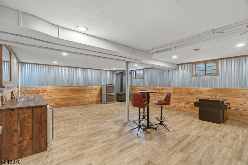 White Meadow Lake - Residential