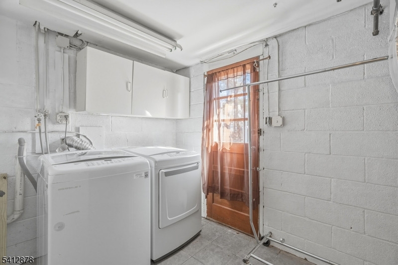 White Meadow Lake - Residential