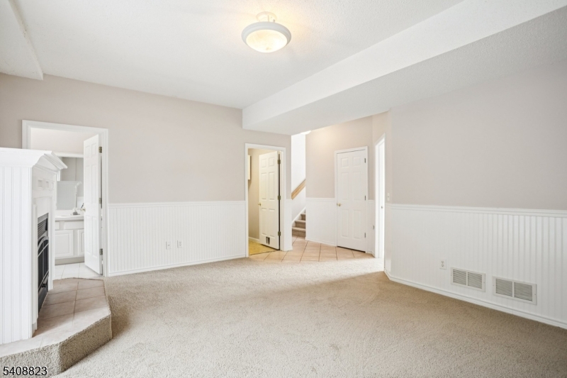 Castle Ridge - Residential