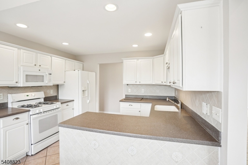 Castle Ridge - Residential