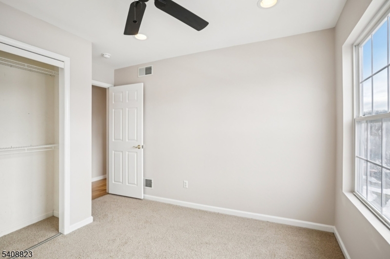 Castle Ridge - Residential