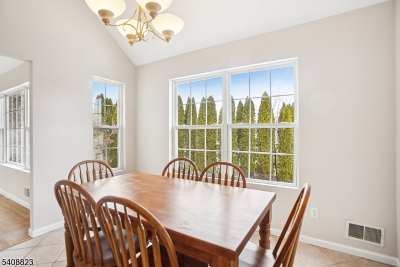 Castle Ridge - Residential