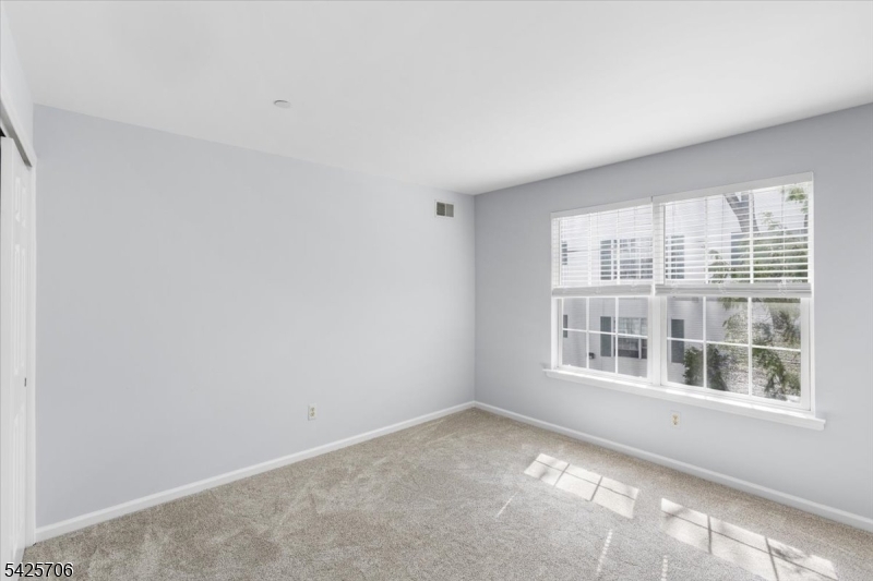 Seasons Glen - Residential