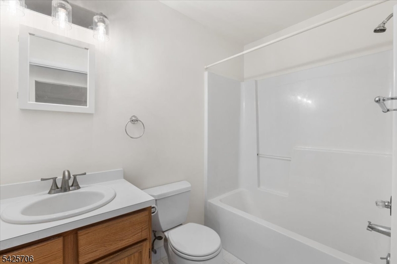 Seasons Glen - Residential