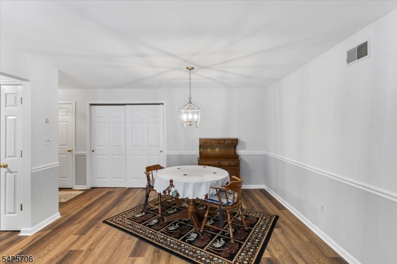 Seasons Glen - Residential