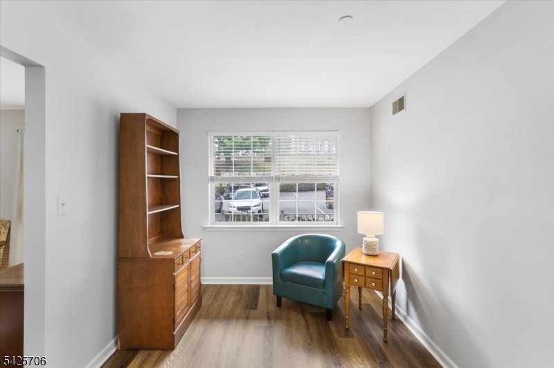 Seasons Glen - Residential