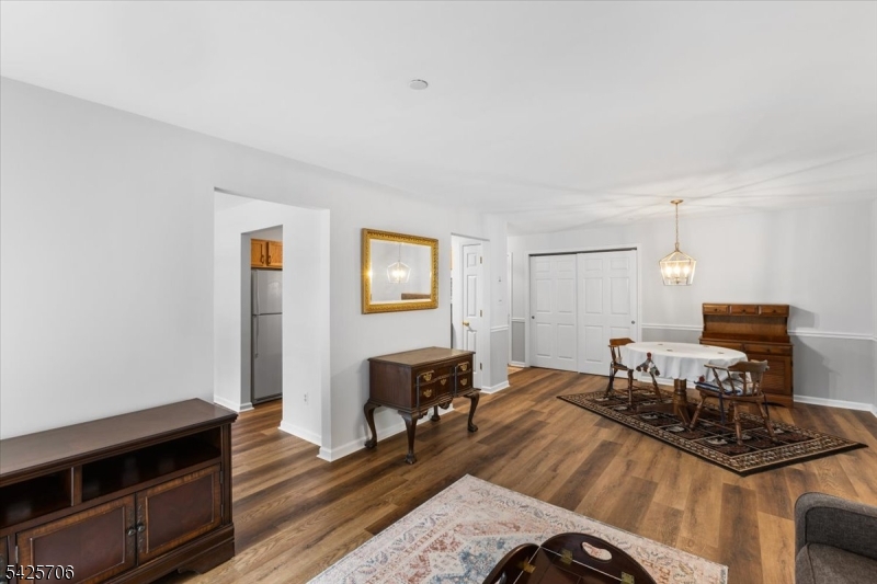 Seasons Glen - Residential