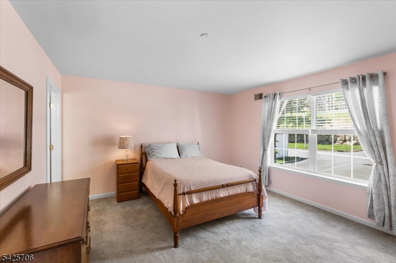 Seasons Glen - Residential