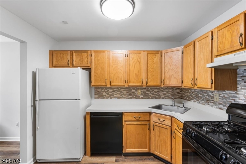 Seasons Glen - Residential