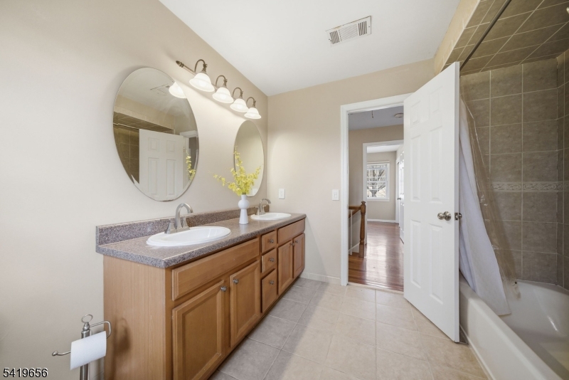 Cedar Knolls - Residential