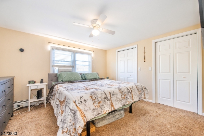 Pinecliff Lake - Residential