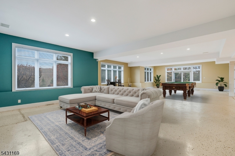 Bernardsville Mountain - Residential