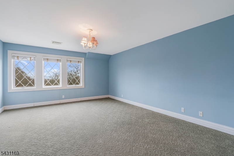 Bernardsville Mountain - Residential