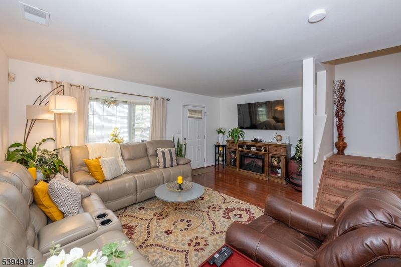 Community Hills - Residential