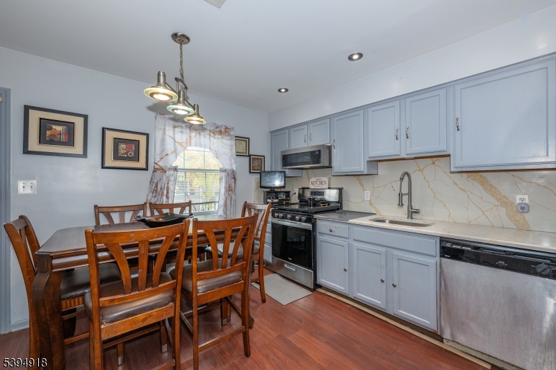 Community Hills - Residential