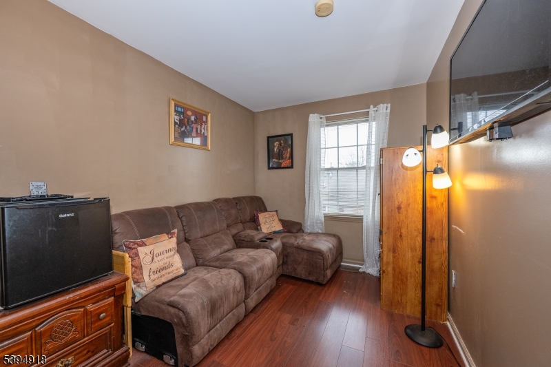 Community Hills - Residential