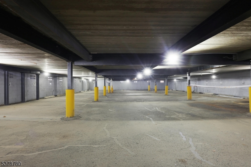 Medical/Professional Office - Commercial Sale