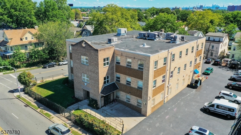 Medical/Professional Office - Commercial Sale