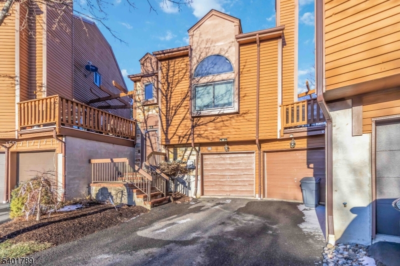 Townsquare Village - Residential