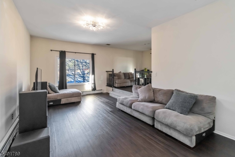 Townsquare Village - Residential