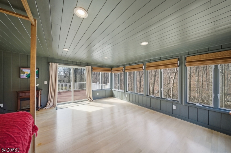 Valhalla - Residential