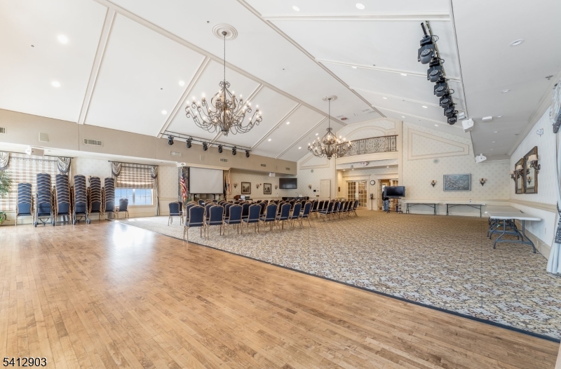 Canal Walk - Residential