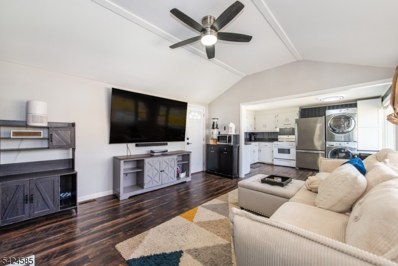 Highland Lakes - Residential