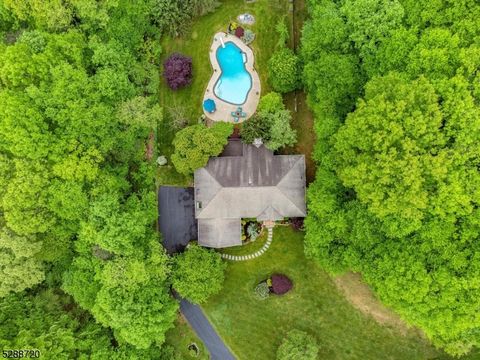 17 Cromwell Dr, Chester Twp., NJ 07930 - MLS#: 3902754