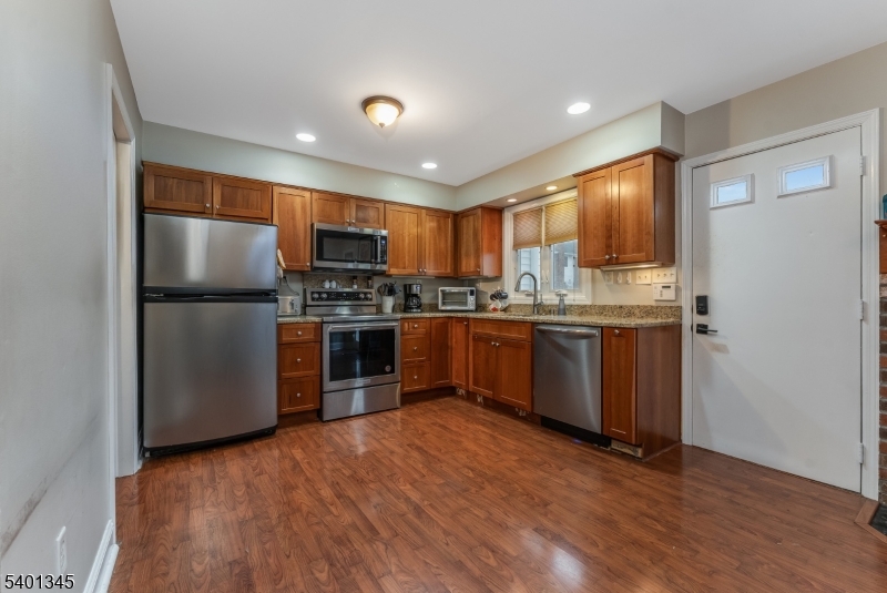 Williamsburg - Residential