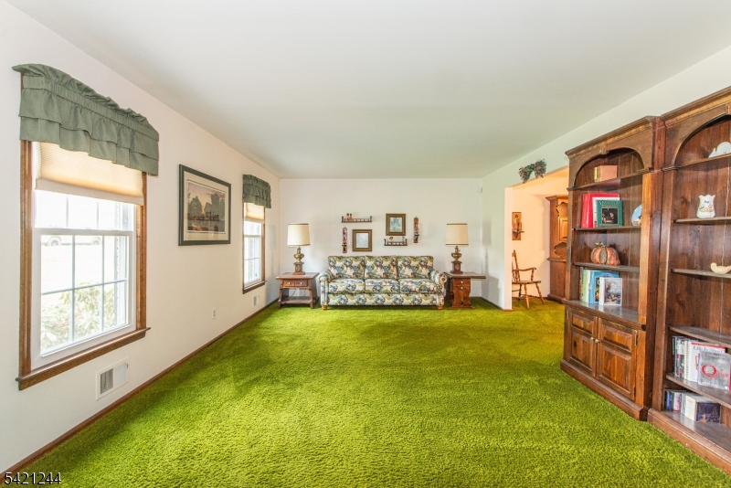 INTERVALE HEIGHTS - Residential