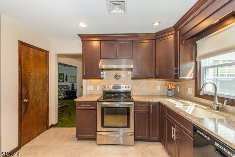 INTERVALE HEIGHTS - Residential