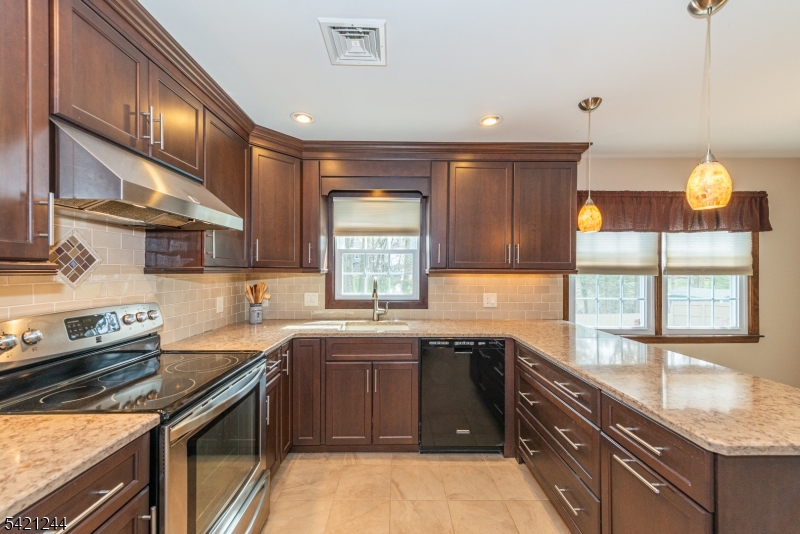 INTERVALE HEIGHTS - Residential