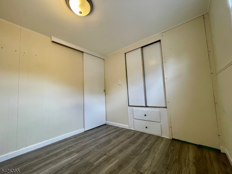 Finns Mobile Home Park - Residential