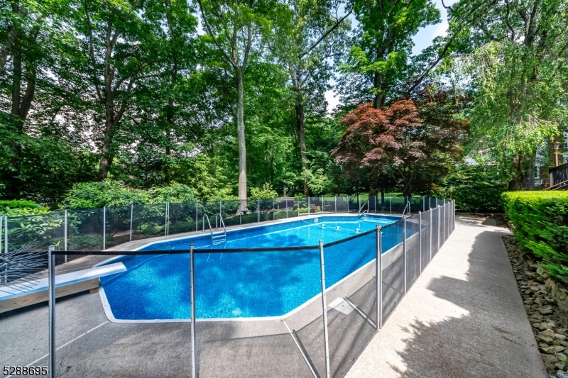 Nestlingwood - Residential