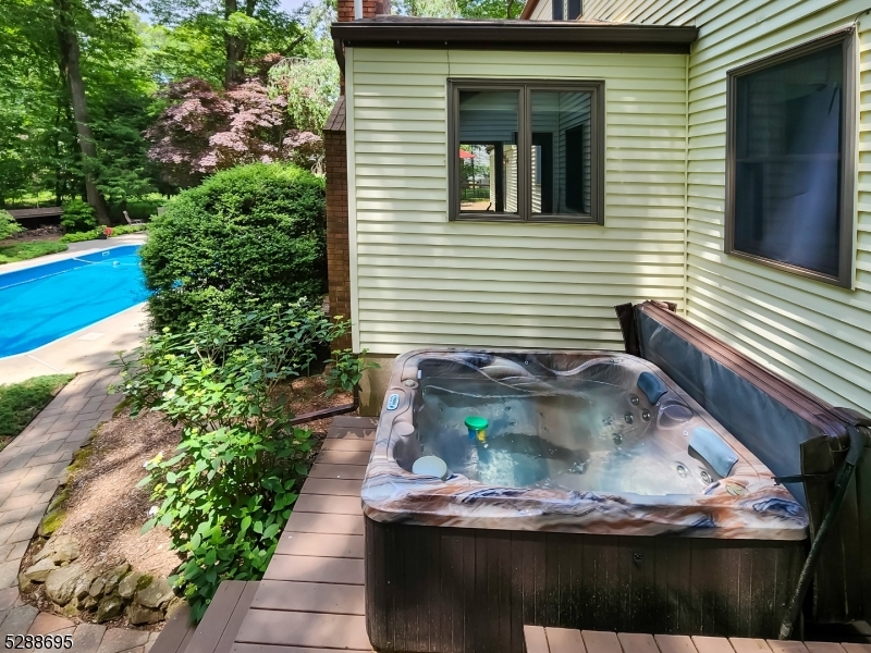 Nestlingwood - Residential