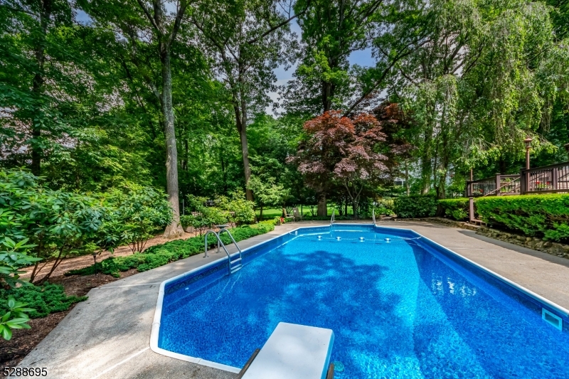 Nestlingwood - Residential